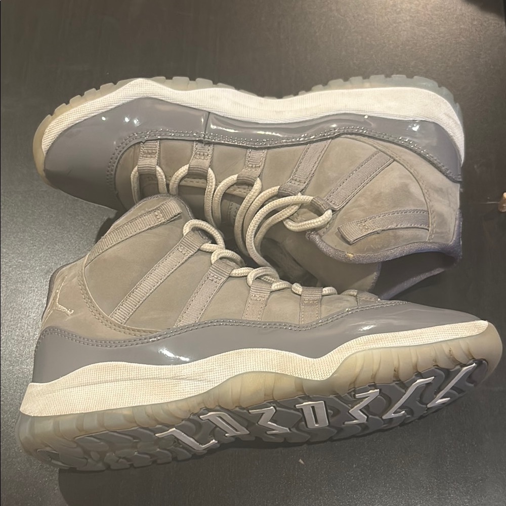 Boys Cool Gray Jordans